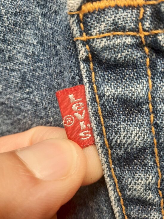 VTG 1999 Levi’s 550 Relaxed Fit Denim Shorts 36 Made in USA 90s Jorts Jeans - Picture 7 of 13